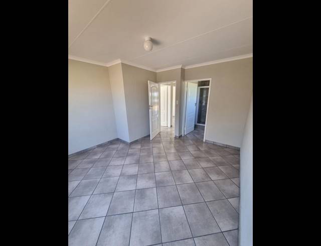 3 BEDROOM HOUSE FOR SALE IN WINDMILL PARK